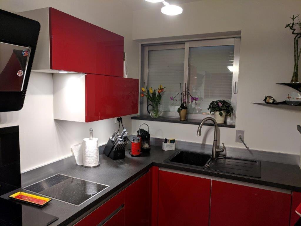 French Riviera Condo 4 Rent In Marina Baie Des Anges 卢贝新城 外观 照片